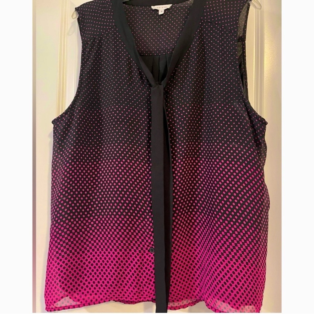 Triste Ombre Button Up Polka Dot Blouse Top Tie Neck Black and Pink Plus 18